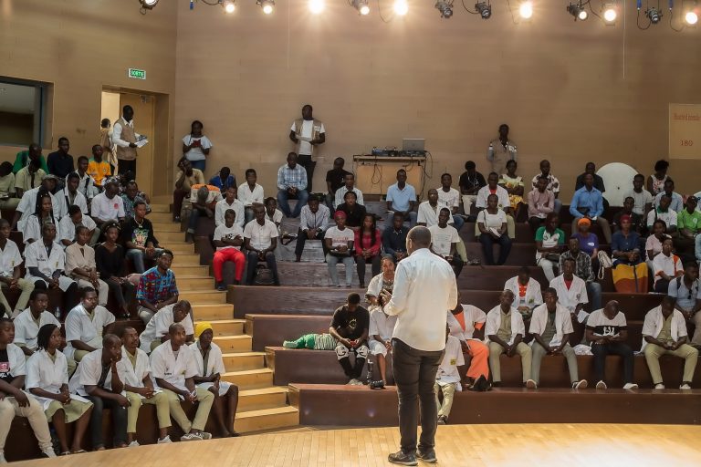 480730903_611335811763631_8216727388310736784_n